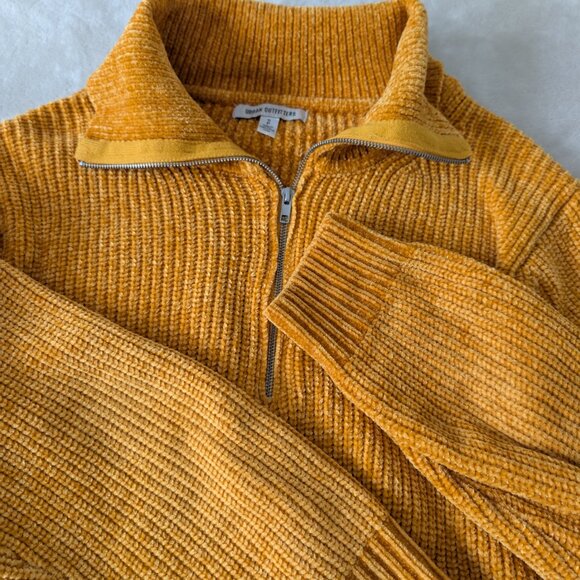 Urban Outfitters knit sweater - Picture 4 of 6